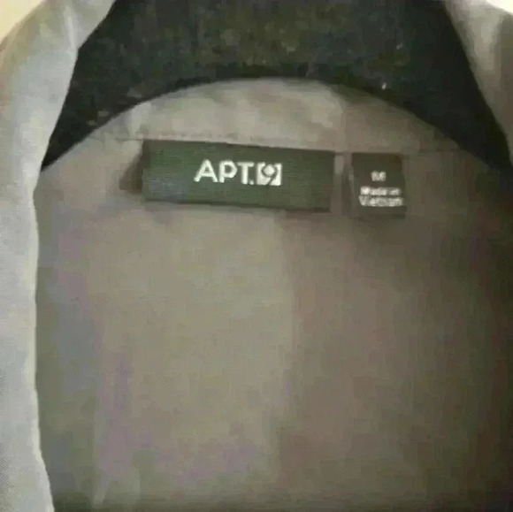 Apt.9 women's gray, draw string, light weight, zipper jacket,  size medium - Picture 7 of 8